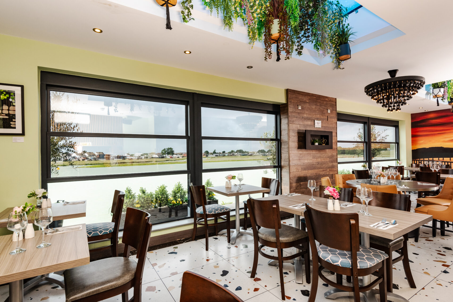 81M_9001